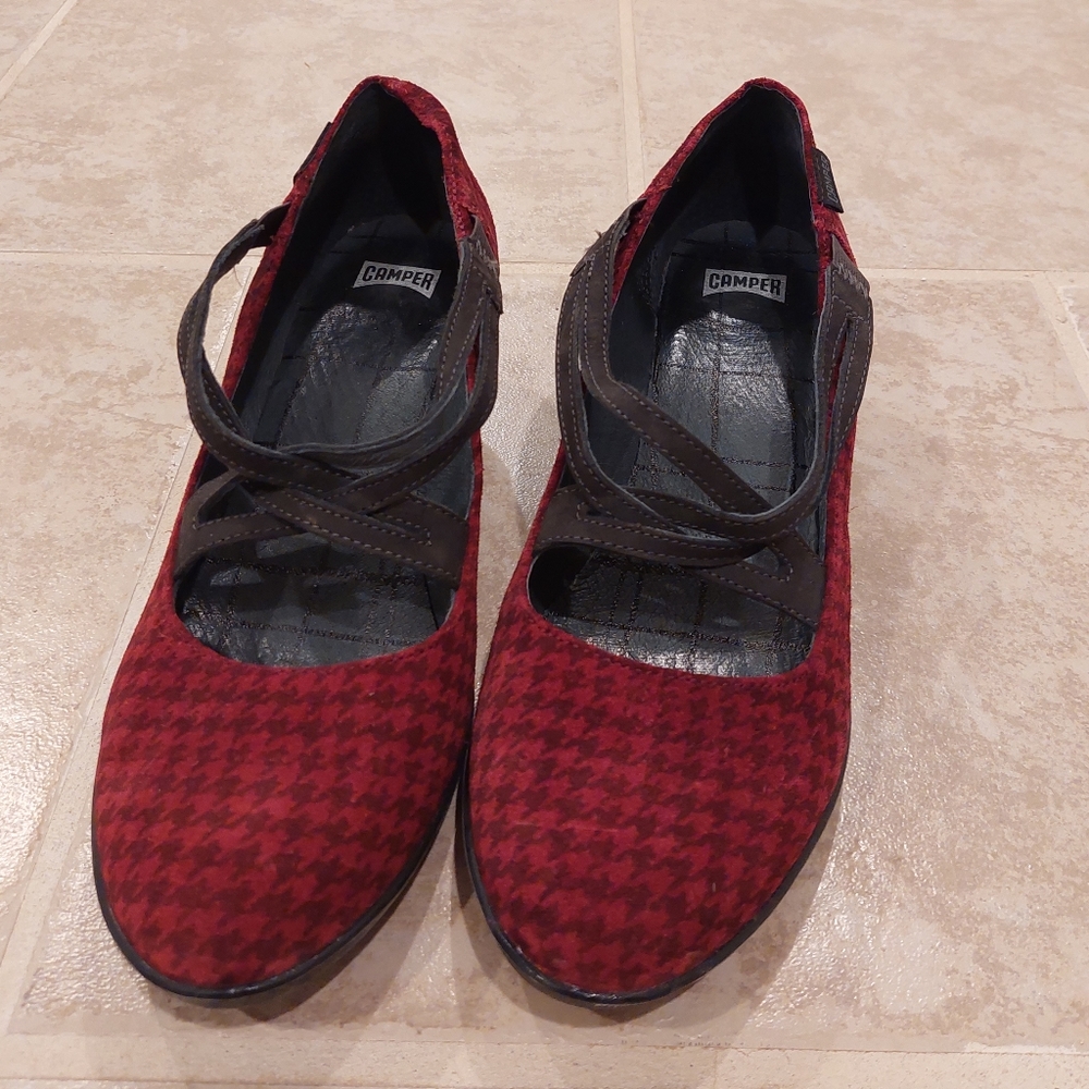 Camper Agatha vintage houndstooth Mary Janes, EU 40